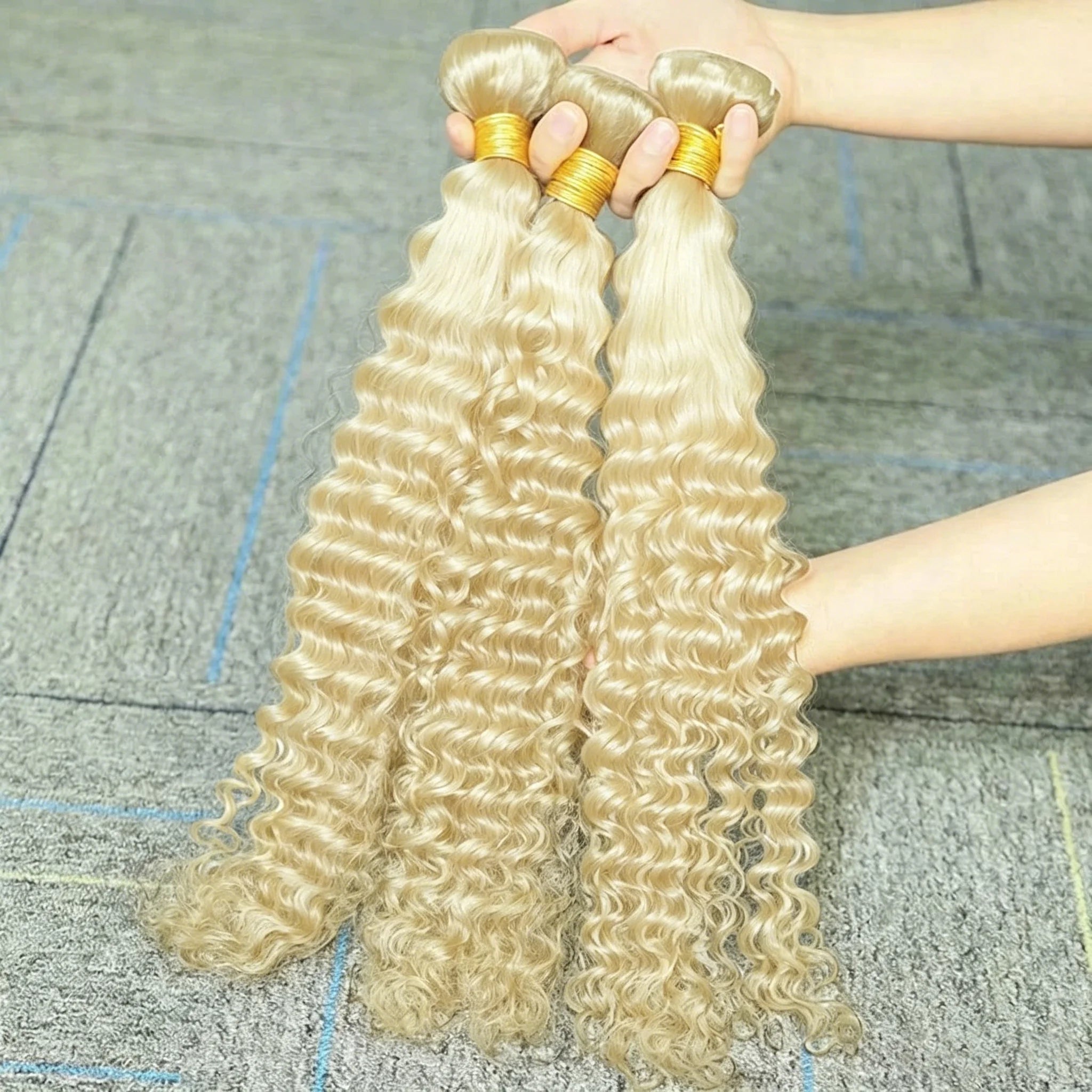 Mèches Brésiliennes Vierges Deep Wave Cheveux Humains Naturels – CLEVI Paris