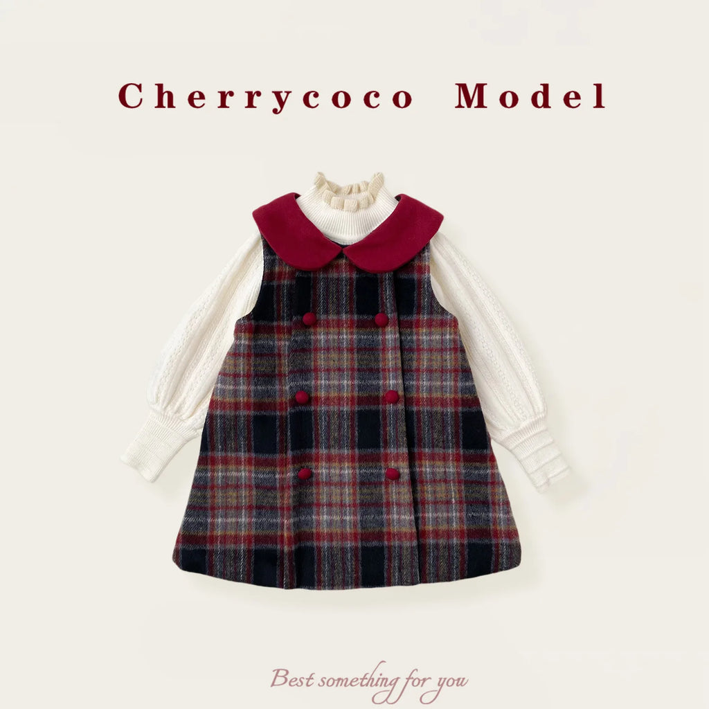 Tenue fille à carreaux pour l’hiver – CLEVI Paris