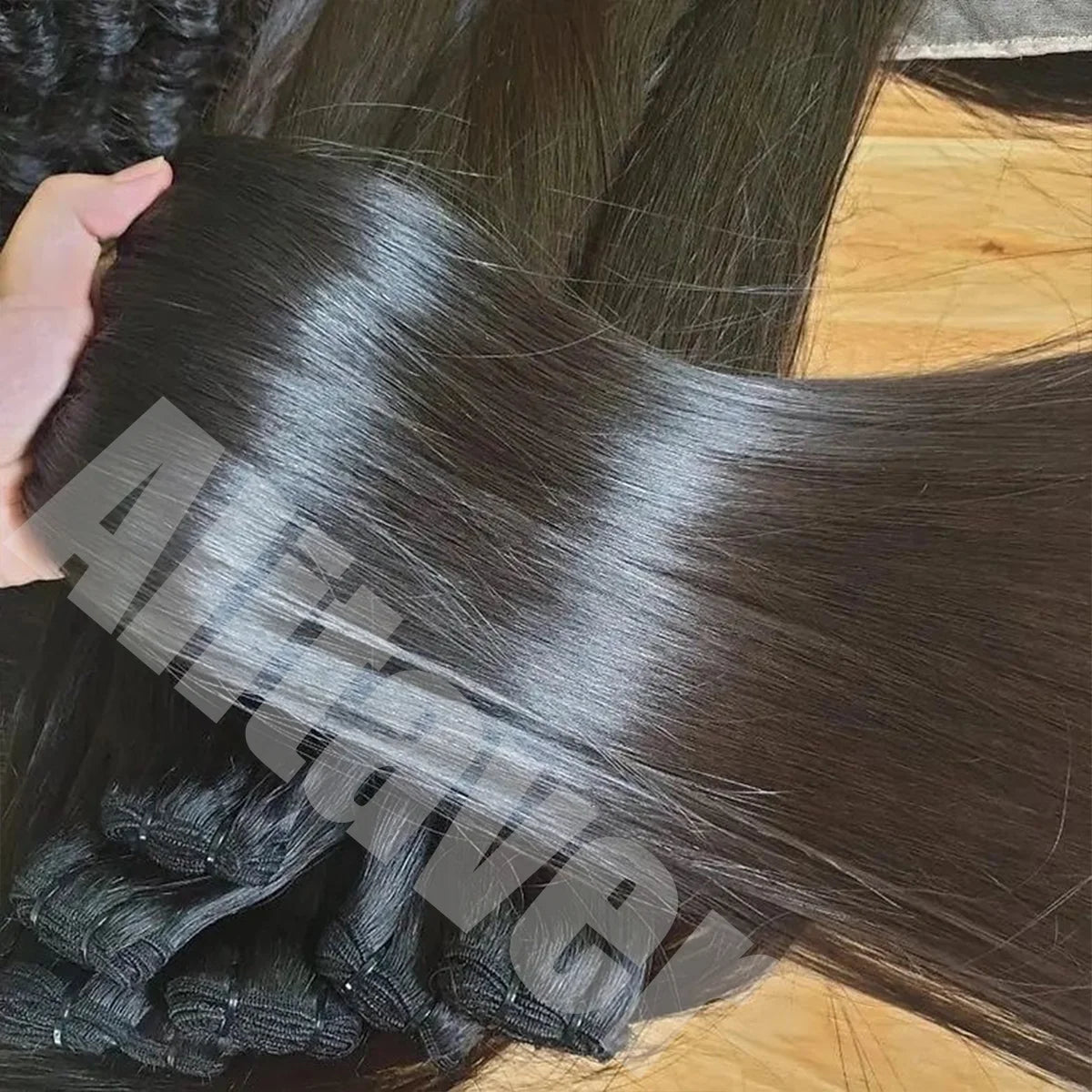 Extensions Lisses Straight Remy Hair Brésilien Double Weft – CLEVI Paris