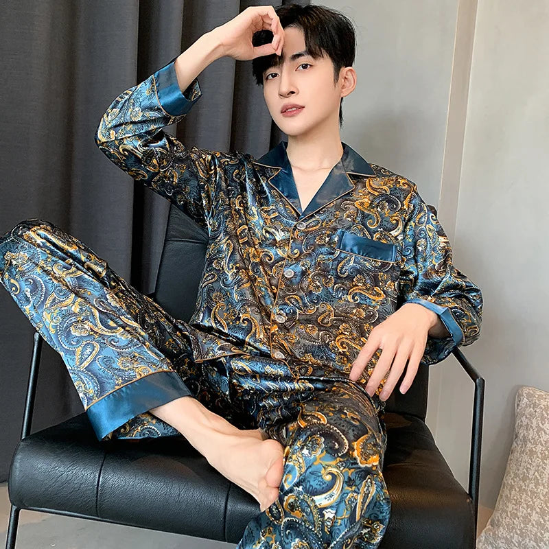 Pyjama Homme 2 Pièces Soie de Glace Satin Col Rabattu Manches Longues Style Luxe Imprimé Printemps Été – CLEVI Paris