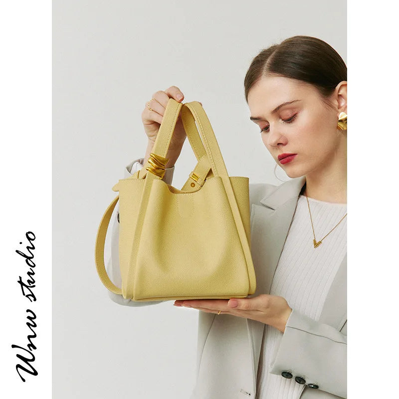 Sac bandoulière femme en cuir véritable – CLEVI Paris