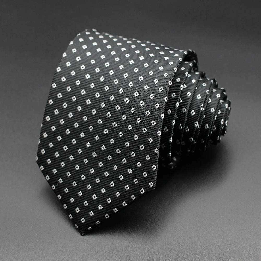 Cravate homme à pois, style élégant – CLEVI Paris