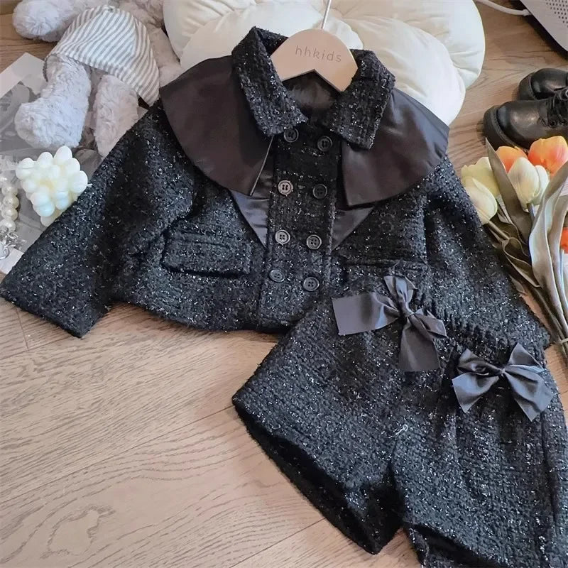 Ensemble fille noir veste et jupe courte – CLEVI Paris