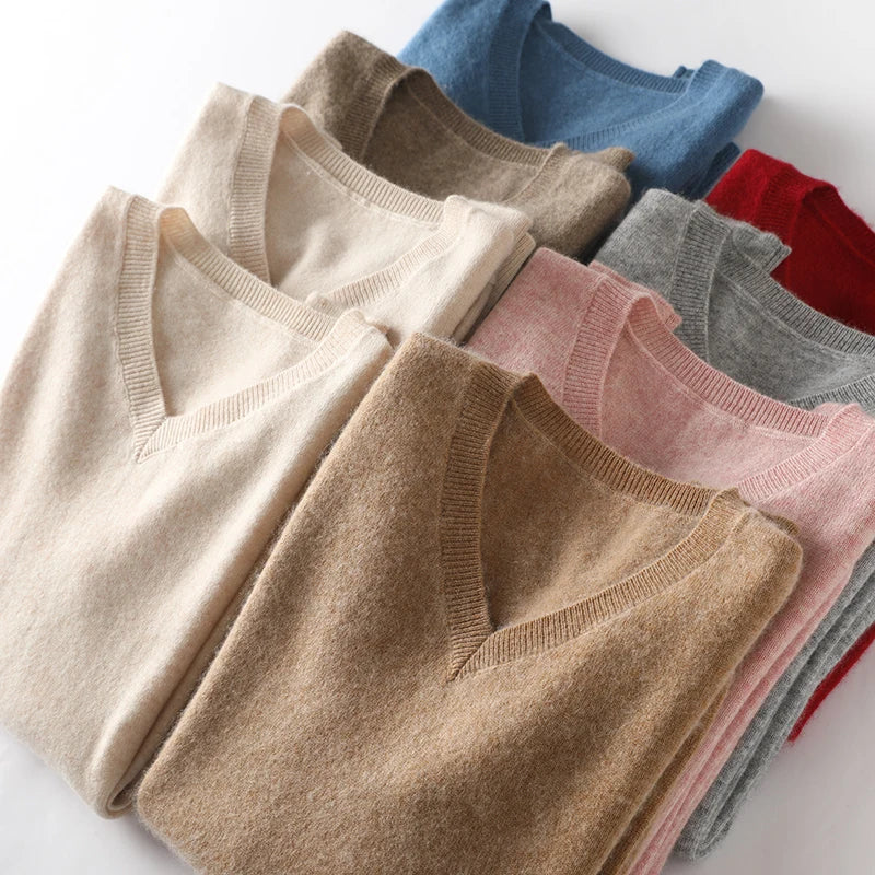 Pull femme en cachemire à col V – CLEVI Paris