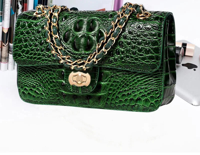 Sac Bandoulière Chaîne Motif Crocodile Vintage Femme 550g – CLEVI Paris