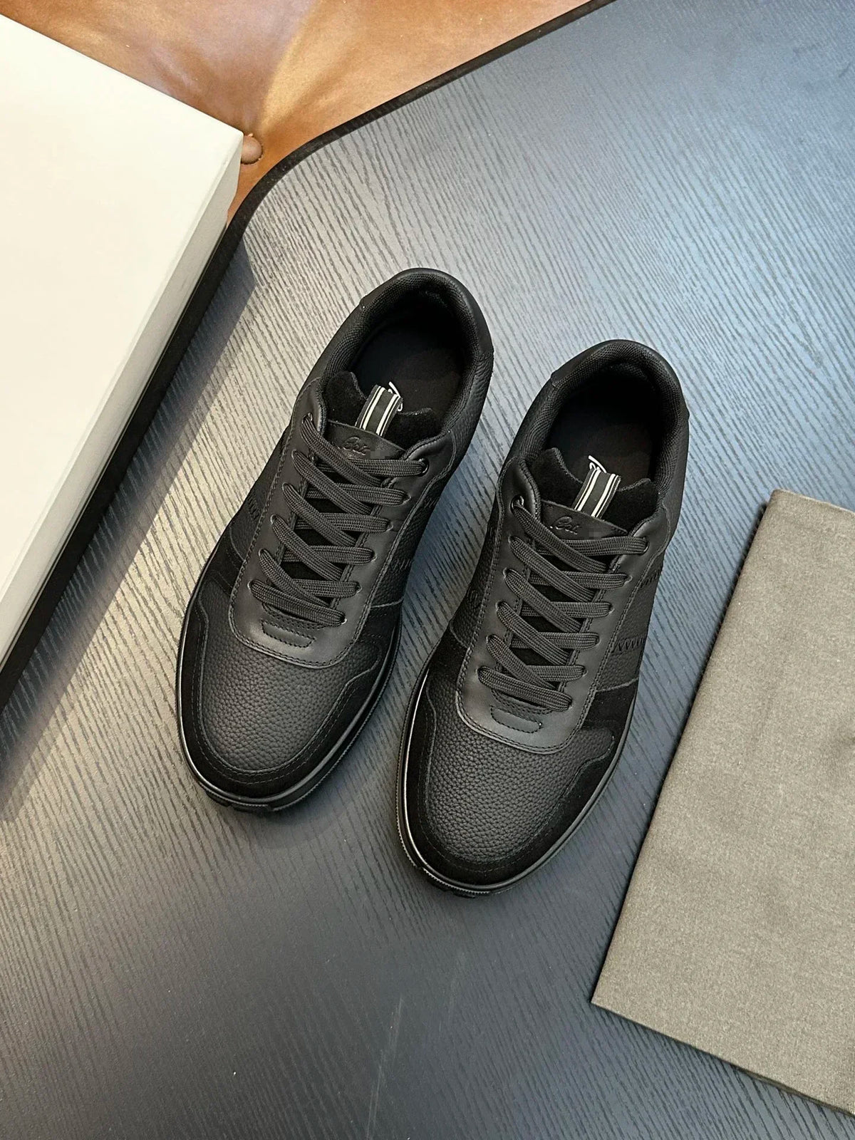 Sneakers Homme Cuir Véritable Vachette OECHSLI – Casual Business Respirantes – 6 Coloris, Pointures 38 à 46 – CLEVI Paris