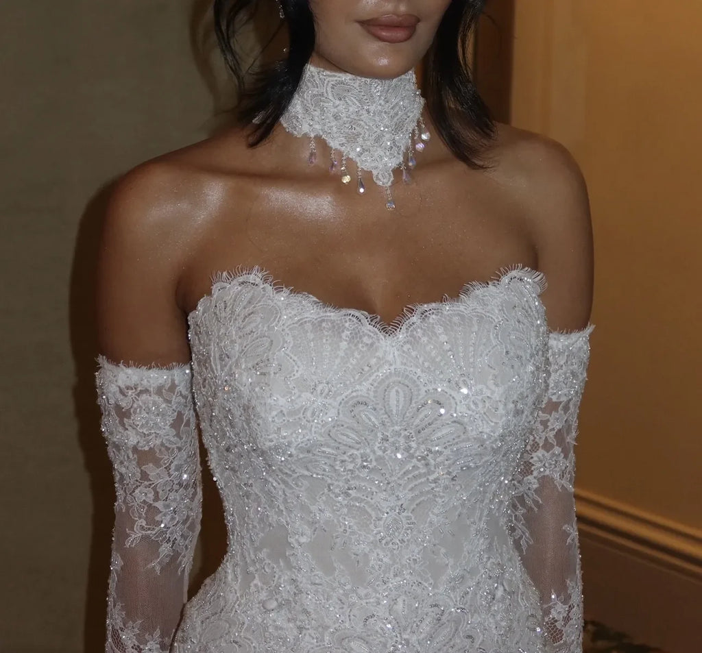 Robe de mariée sirène en dentelle romantique – CLEVI Paris