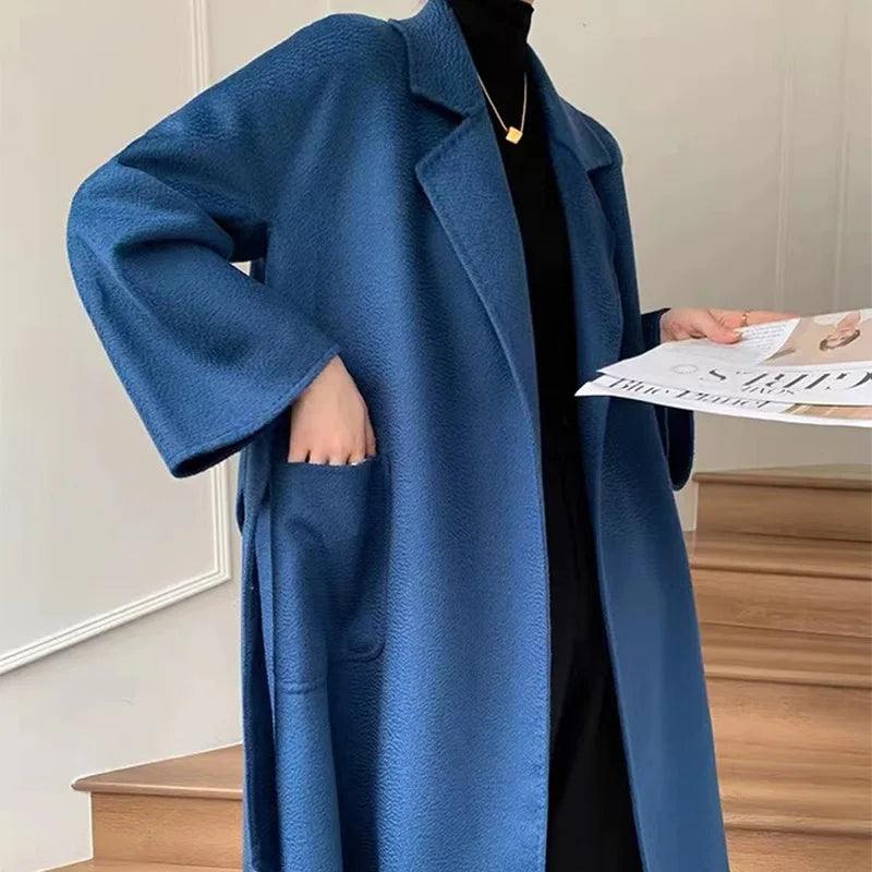 Manteau long femme en laine ceinturé – CLEVI Paris