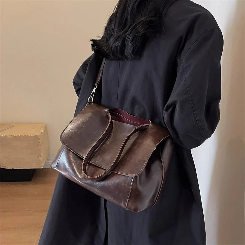 Sac Rabat PU Souple Grande Capacité Femme Épaule & Croisé Vintage – CLEVI Paris