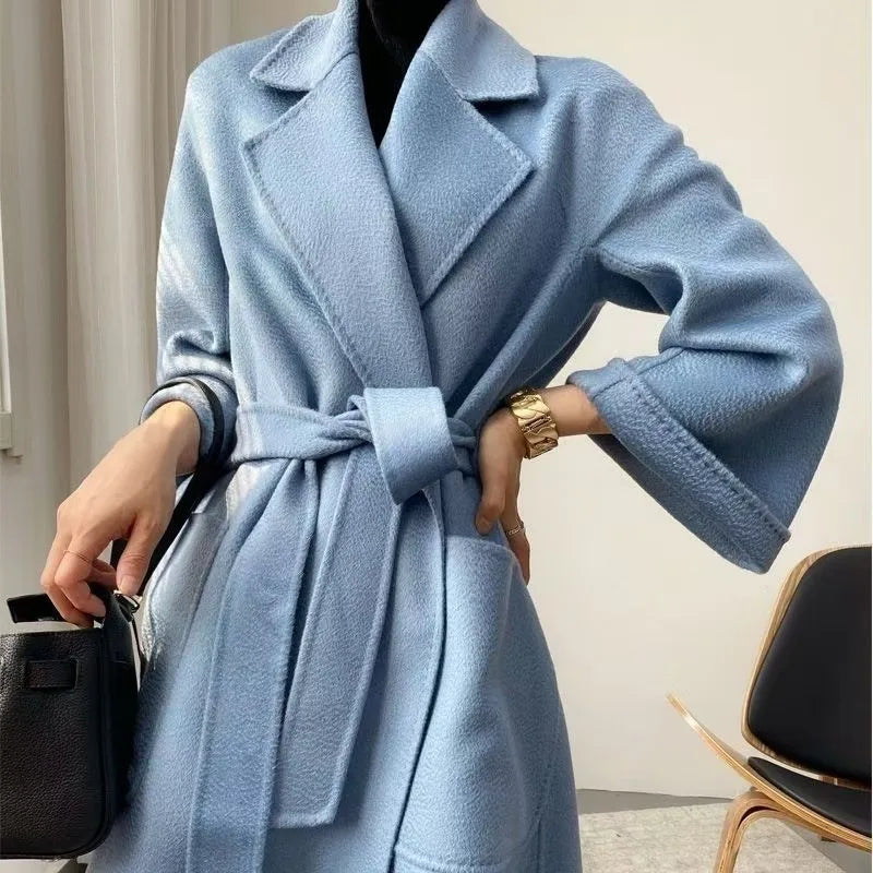 Manteau long femme en laine ceinturé – CLEVI Paris