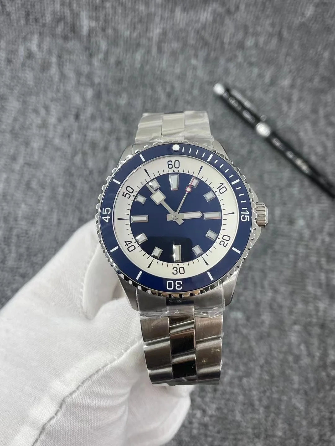 Montre automatique 2100 à bracelet acier – CLEVI Paris