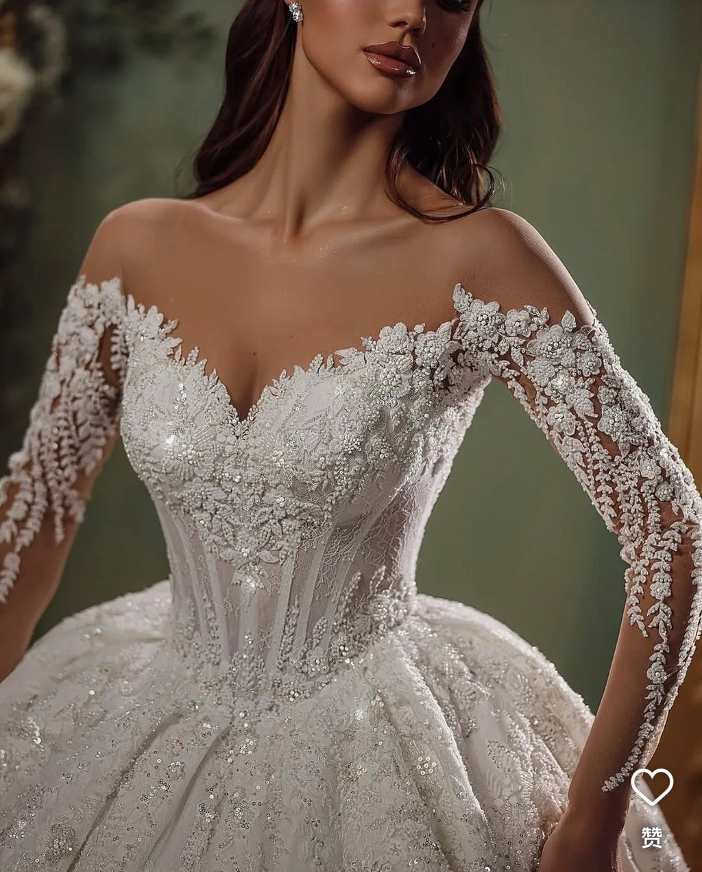 Robe de mariée princesse en dentelle – CLEVI Paris