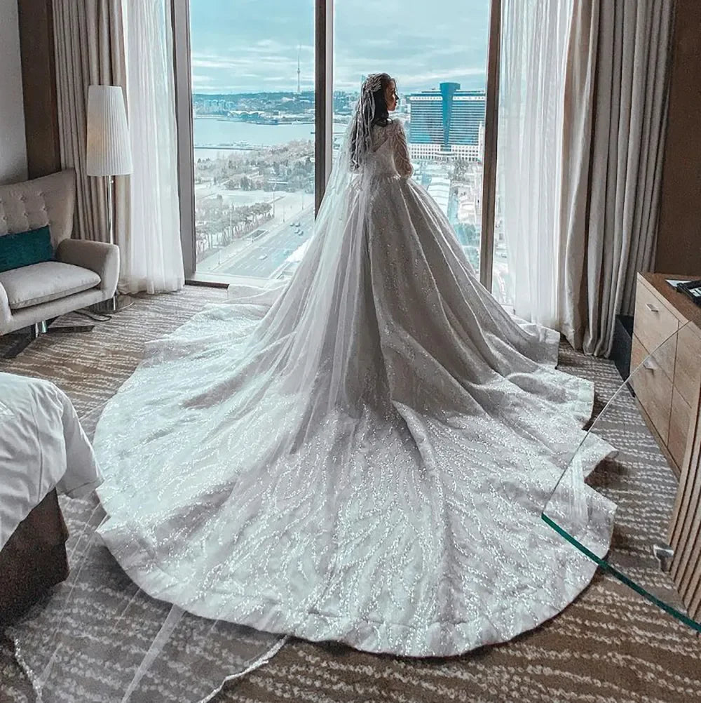 Robe de mariée en tulle robe de bal à col rond – CLEVI Paris