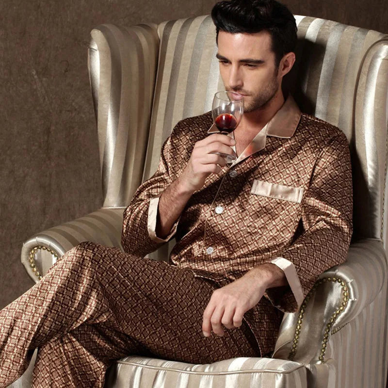 Pyjama Homme 2 Pièces Soie de Glace Satin Col Rabattu Manches Longues Style Luxe Imprimé Printemps Été – CLEVI Paris