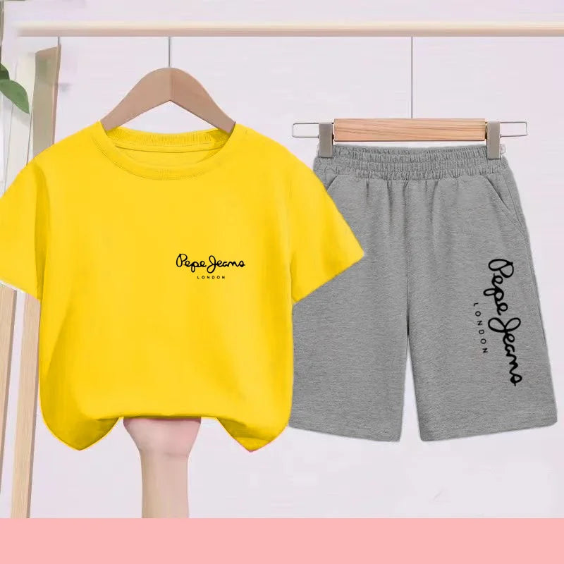 Ensemble enfant haut et short sportswear – CLEVI Paris