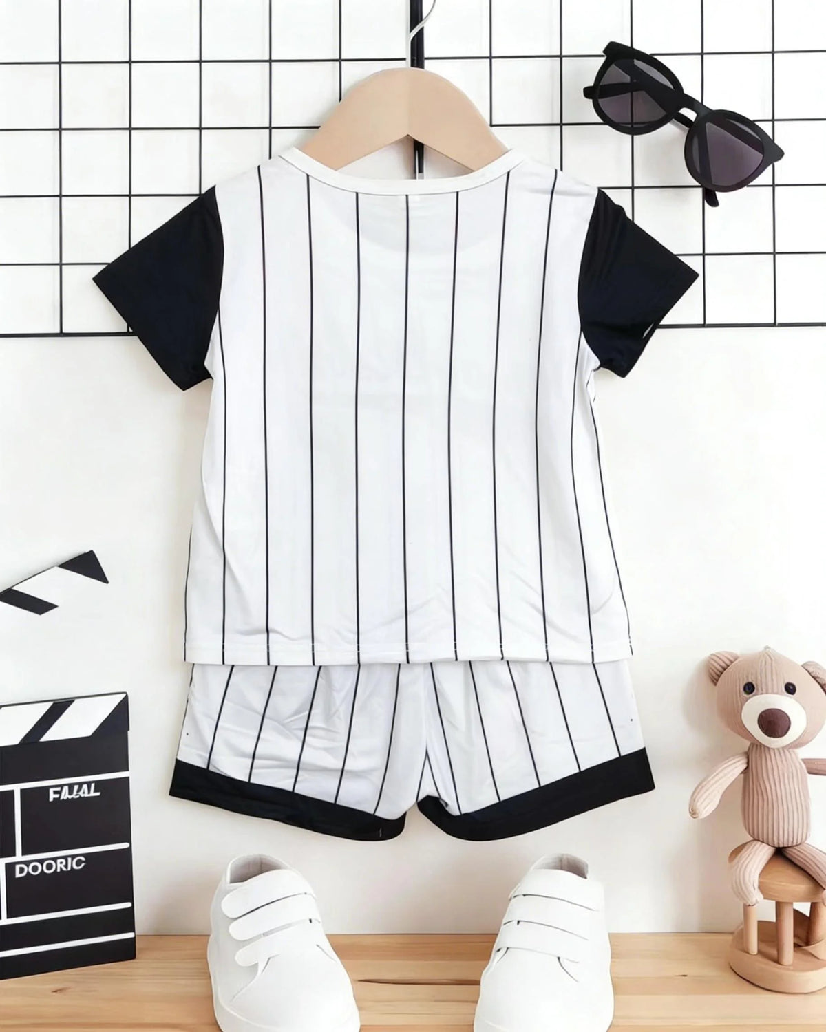 Ensemble garçon baseball rayé numéro 28 – CLEVI Paris