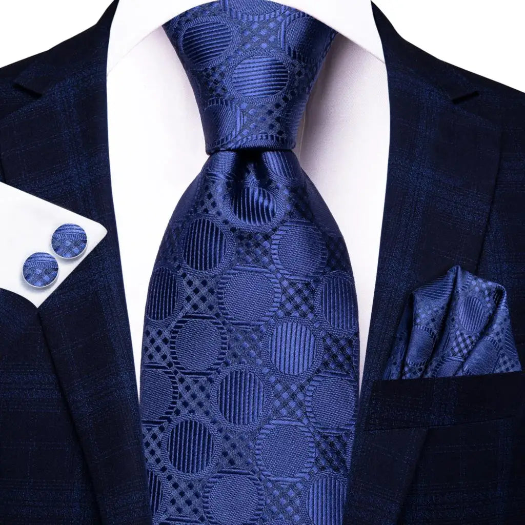 Ensemble Cravate à Carreaux Homme – CLEVI Paris
