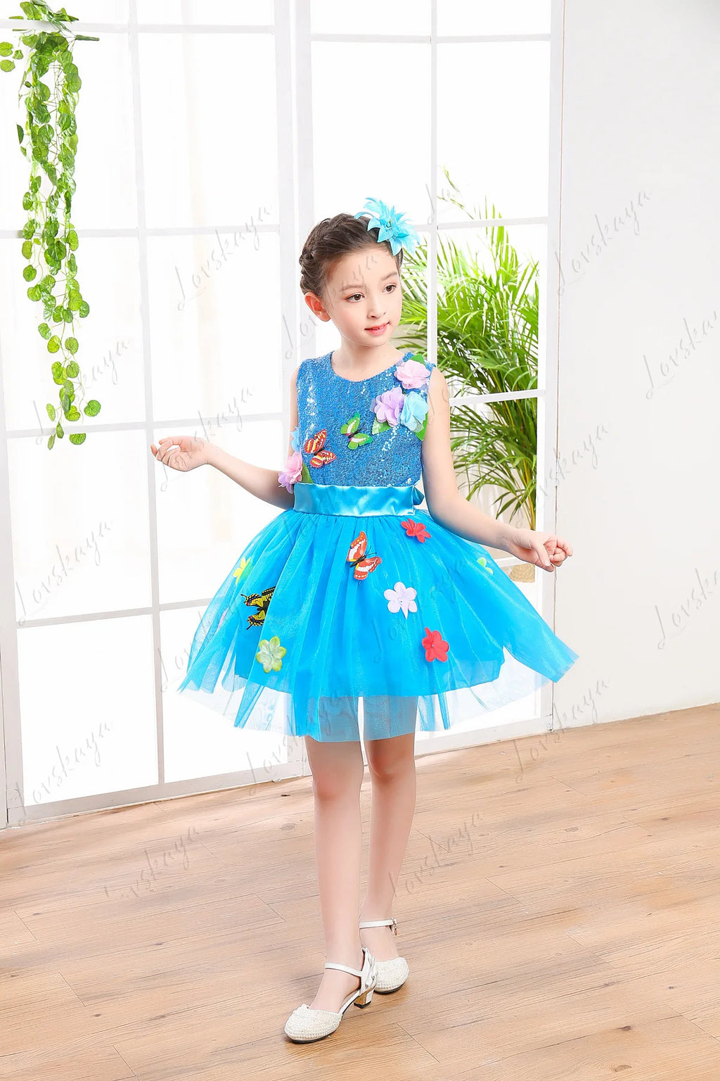 Robe de cérémonie fille tulle et paillettes – CLEVI Paris