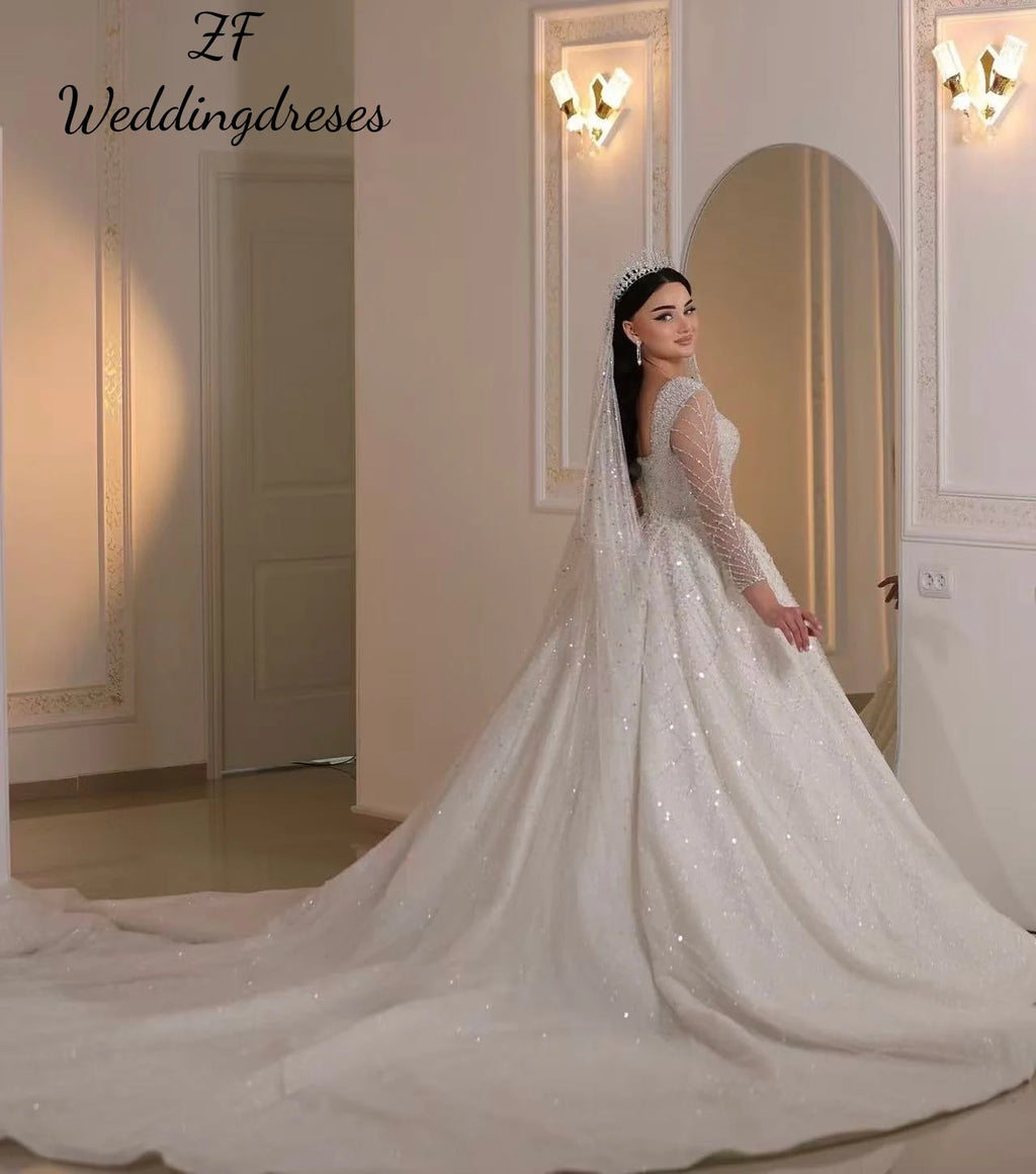 Robe de mariée princesse sans manches – CLEVI Paris