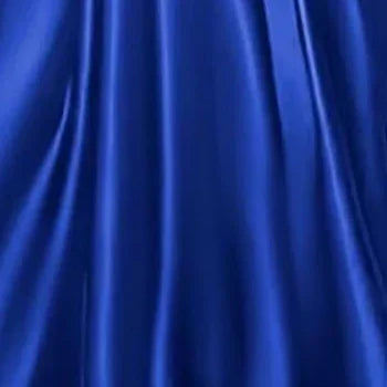 Robe de mariée satinée ligne A col V – CLEVI Paris