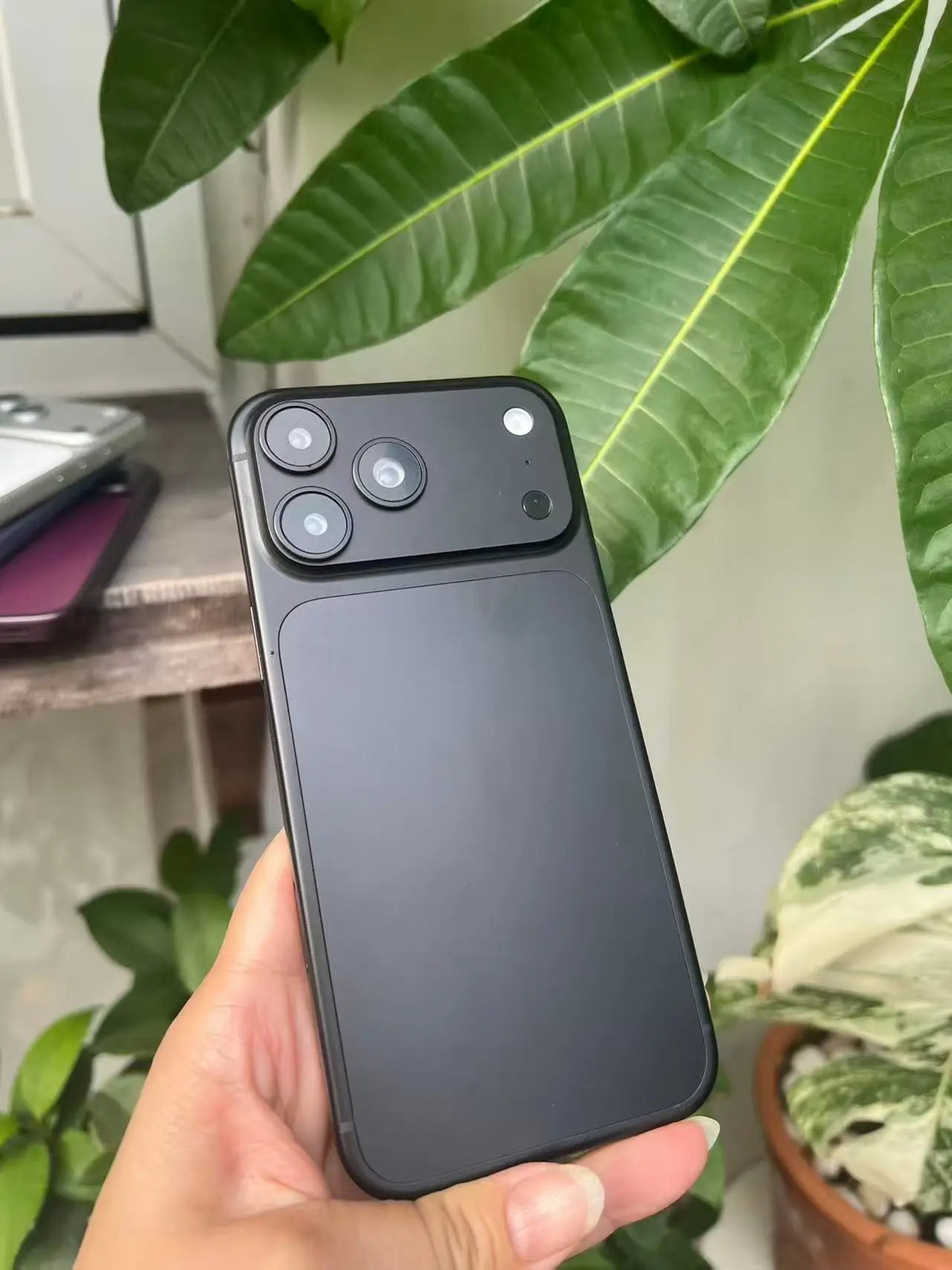 Maquette iPhone 18 Pro Max 1:1 – CLEVI Paris