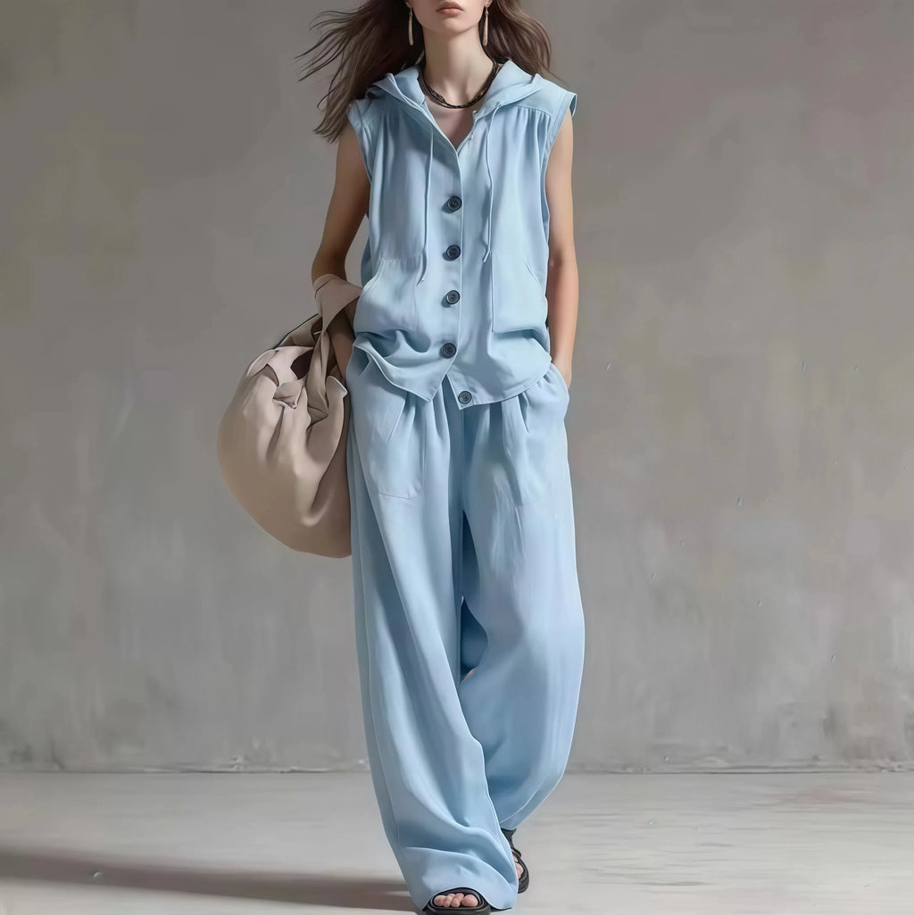 Ensemble femme haut à capuche et pantalon large – CLEVI Paris