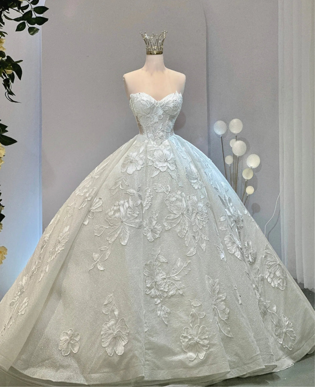 Robe de mariée en tulle ligne A – CLEVI Paris