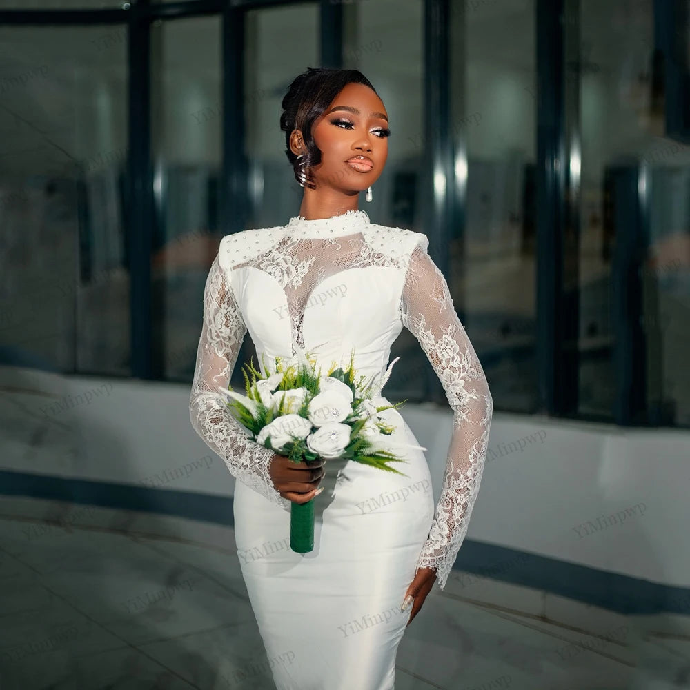 Robe de mariée satin dentelle perlée – CLEVI Paris