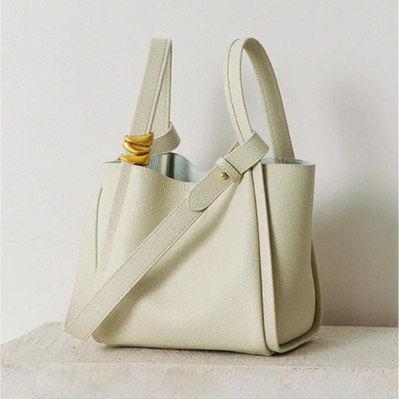Sac bandoulière femme en cuir véritable – CLEVI Paris