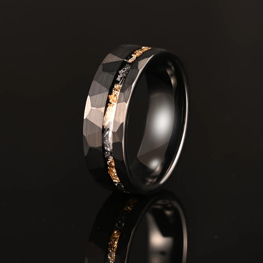 Bague Unisexe en Tungstène Noir Martelé 8 mm – CLEVI Paris