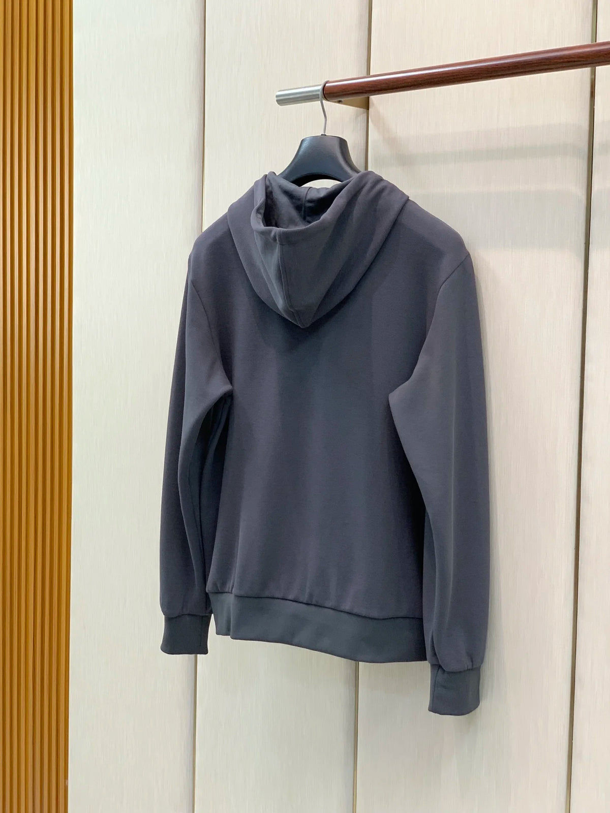 Ensemble homme à capuche en coton mélangé – CLEVI Paris