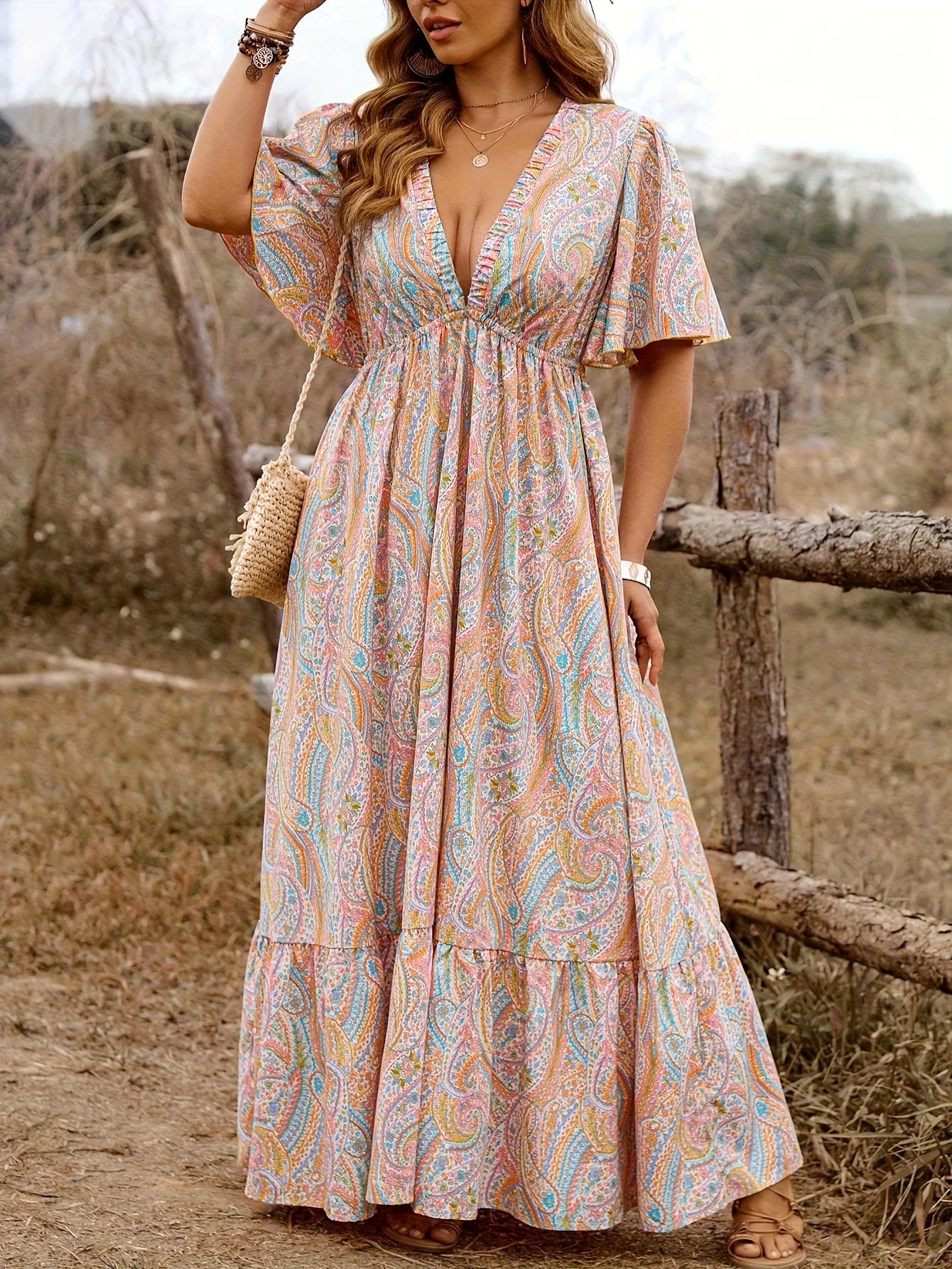Robe Femme Grande Taille Imprimé Paisley Col V – CLEVI Paris