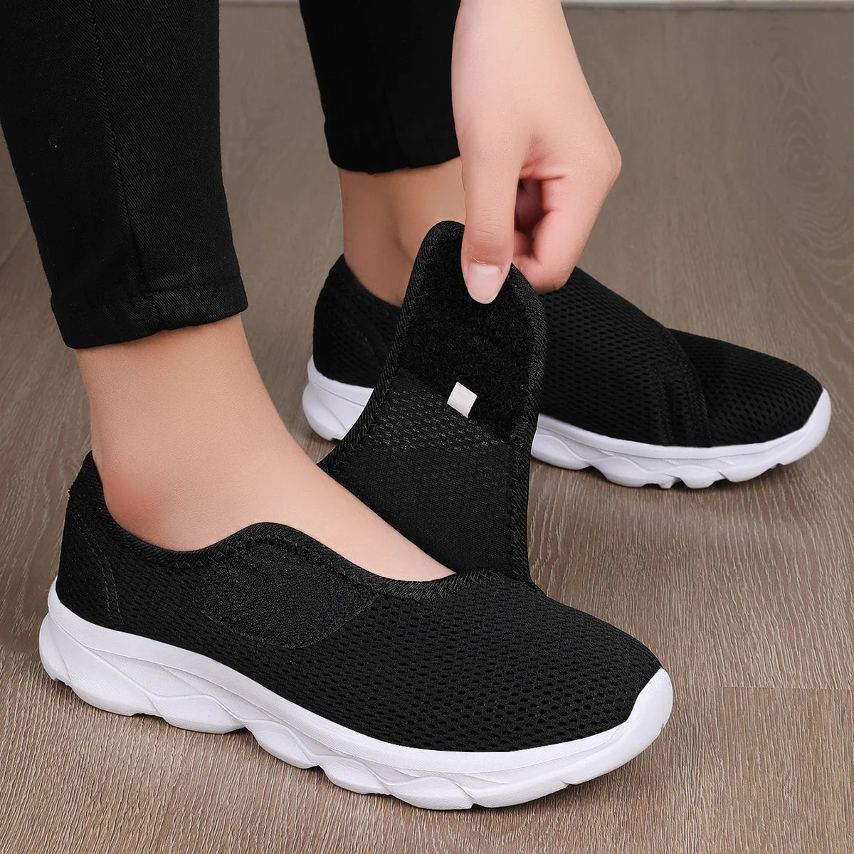 Chaussures unisexes à fermeture scratch – CLEVI Paris