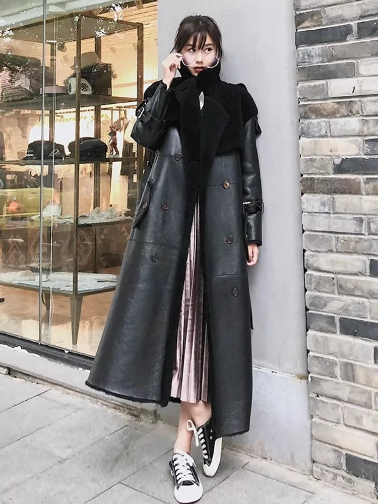 Manteau long femme cuir noir à large col – CLEVI Paris