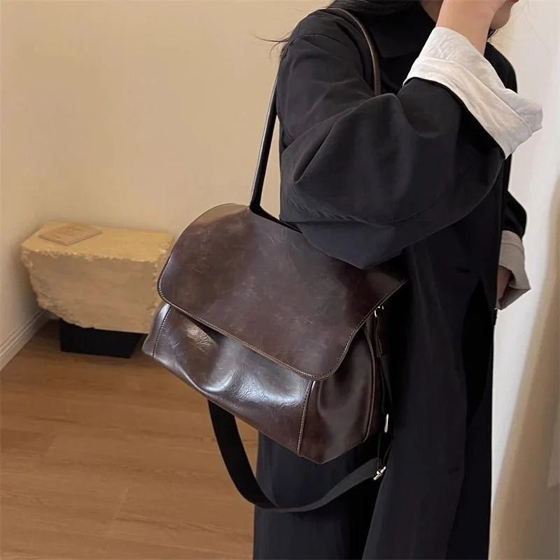 Sac Rabat PU Souple Grande Capacité Femme Épaule & Croisé Vintage – CLEVI Paris