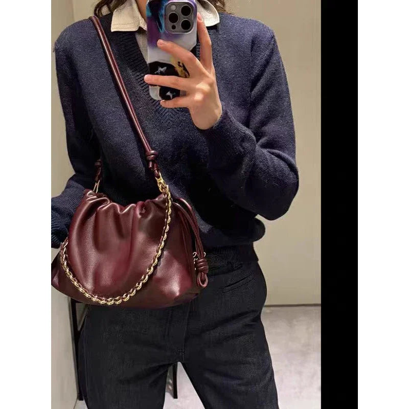 Sac Seau Femme Plissé Nuage Bandoulière Chaîne 6 Coloris – CLEVI Paris