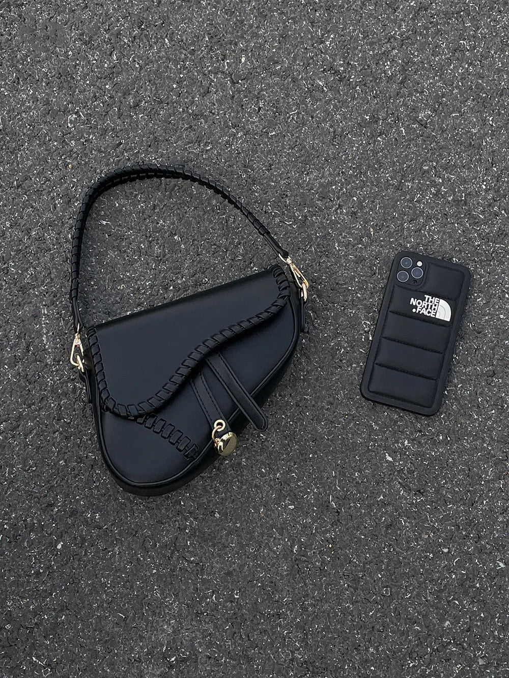 Sac Selle Femme Tressé Sous le Bras Fermeture Magnétique – CLEVI Paris