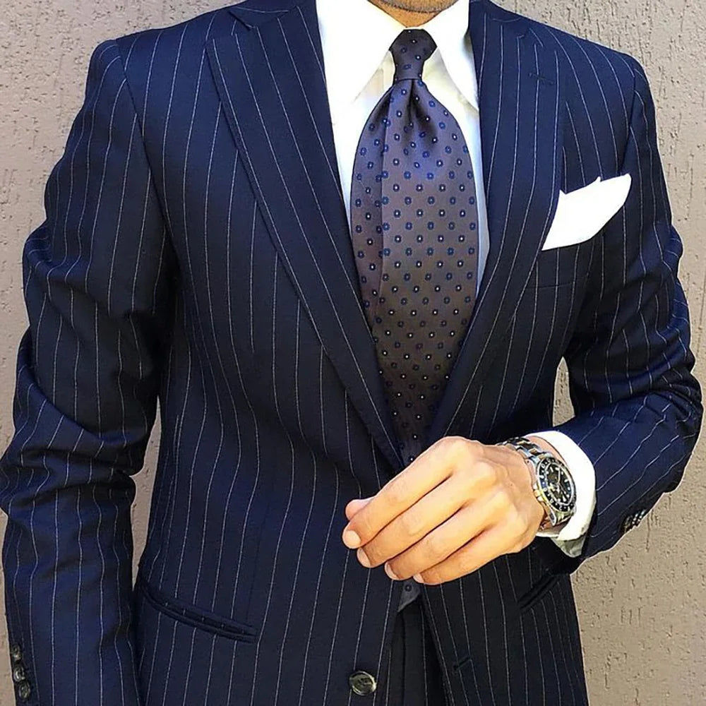 Costume 2 Pièces Homme Bleu Marine Rayures Revers Cranté Slim Fit – CLEVI Paris
