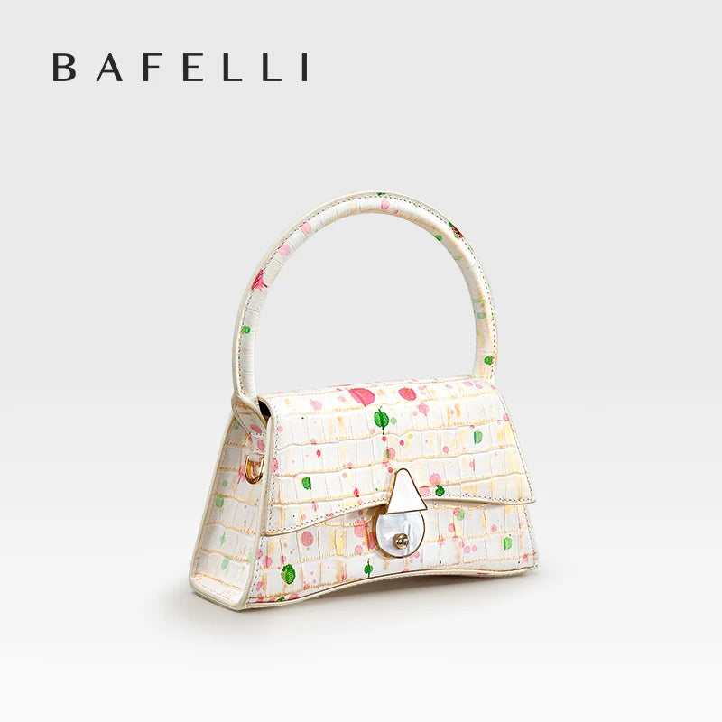 Sac à Main Femme Cuir Véritable Demi-Lune Motif Floral Fermeture Cadenas – CLEVI Paris