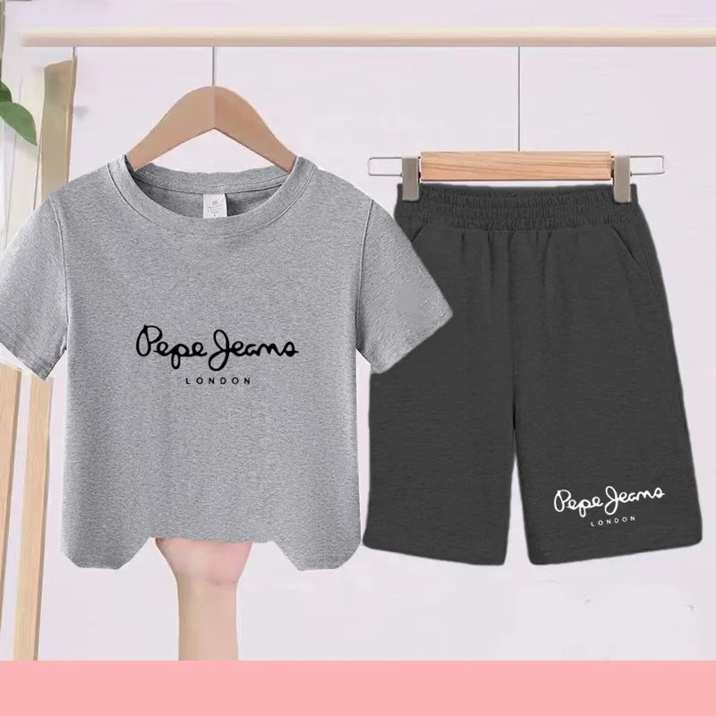 Ensemble enfant haut et short sportswear – CLEVI Paris