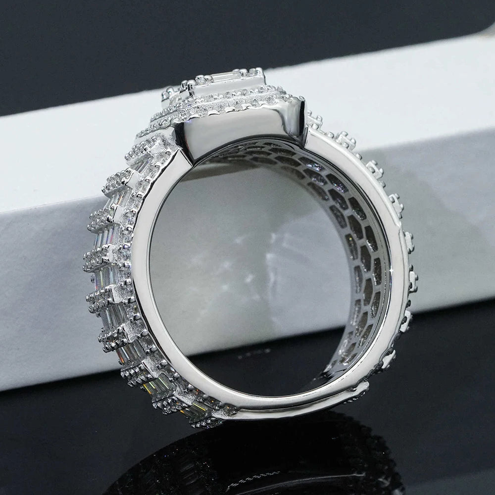 Bague Femme Iced Out Moissanite Baguette Halo Argent 925 – CLEVI Paris