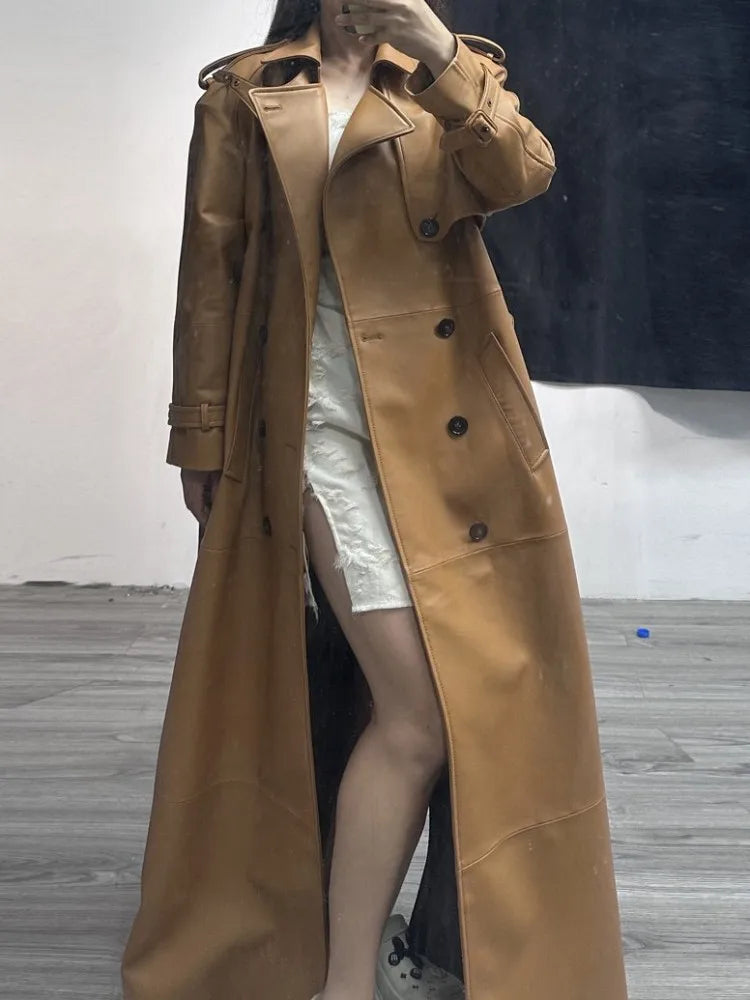 Trench long femme en cuir de mouton – CLEVI Paris