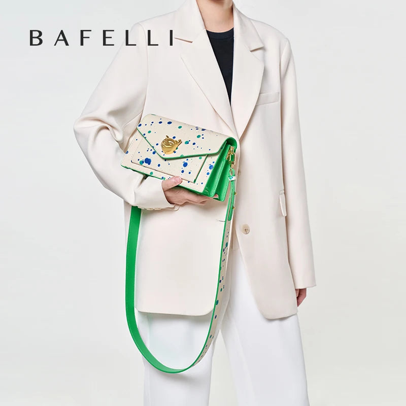 Sac à Rabat Femme Cuir Véritable Motif Floral Fermeture Cadenas Bandoulière – CLEVI Paris