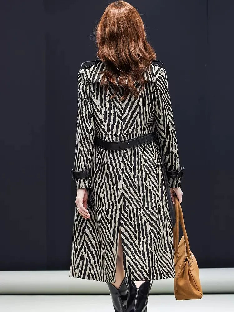 Trench femme cuir de mouton zébré ceinturé – CLEVI Paris
