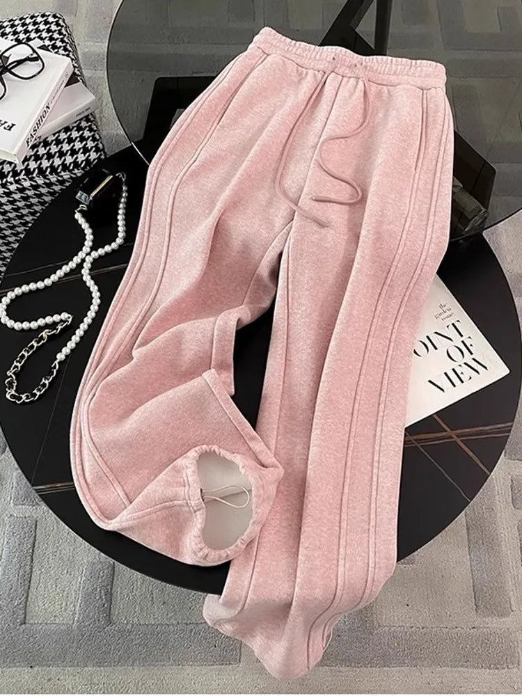 Ensemble Sport Femme 2 Pièces Sweat Capuche Zippé + Jogging Fleece Winkeep – Rose, Beige, Gris – CLEVI Paris