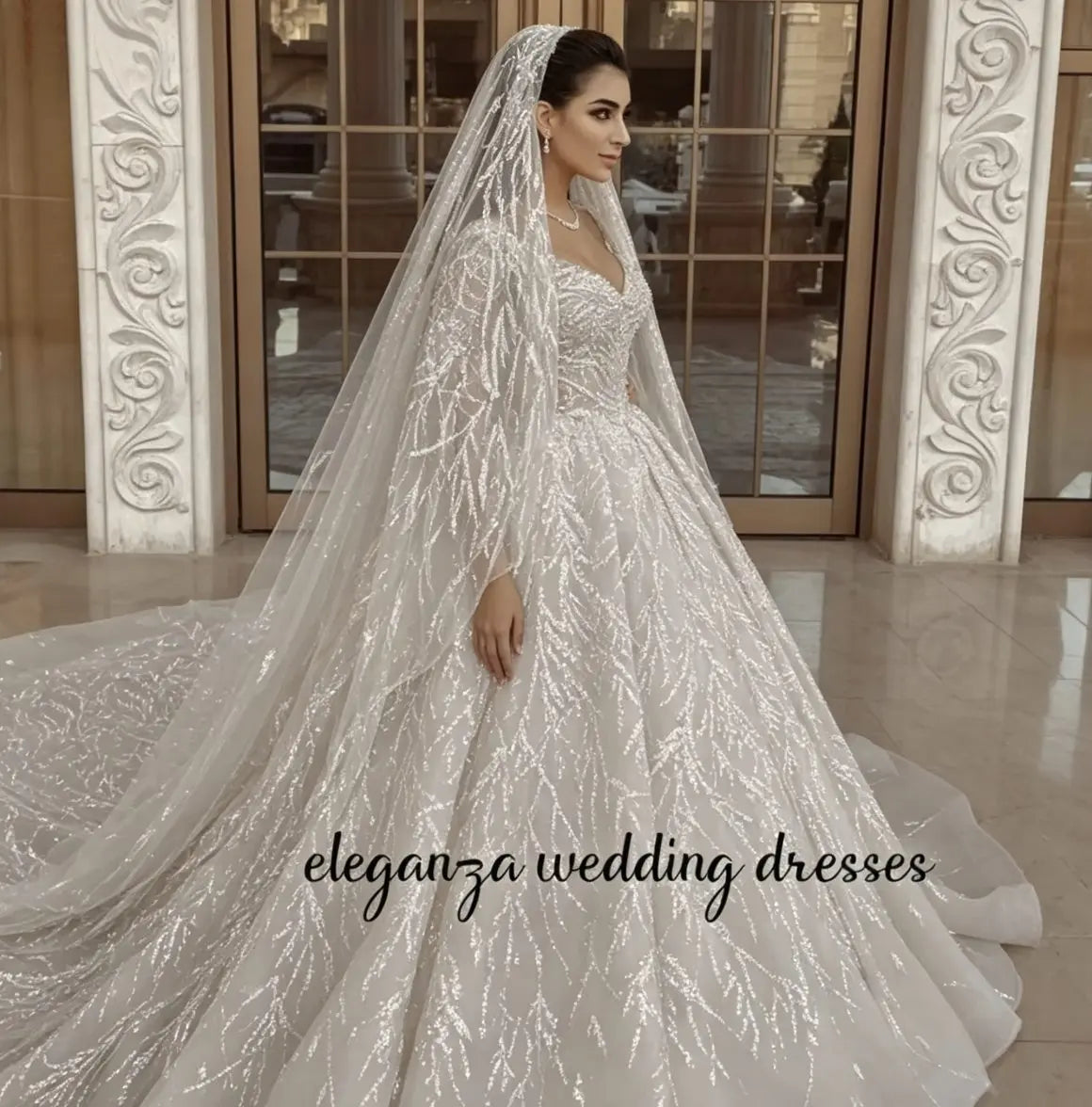 Robe de mariée en tulle à encolure cœur – CLEVI Paris