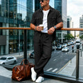 Ensemble Homme Chemise Lin Manches Courtes Double Poches + Pantalon Taille Élastique Style Safari Plage Été – CLEVI Paris