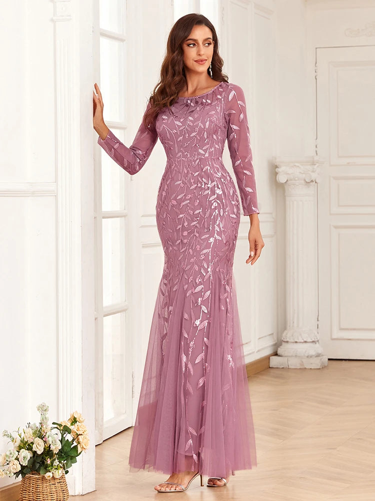Robe de soirée sirène en tulle brodé – CLEVI Paris