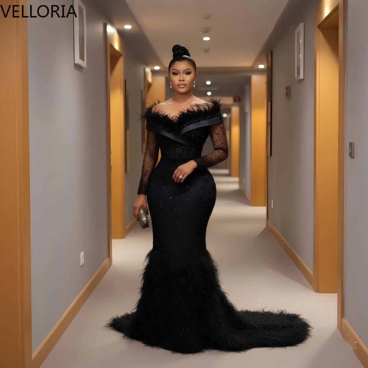Robe de soirée sirène à plumes – CLEVI Paris