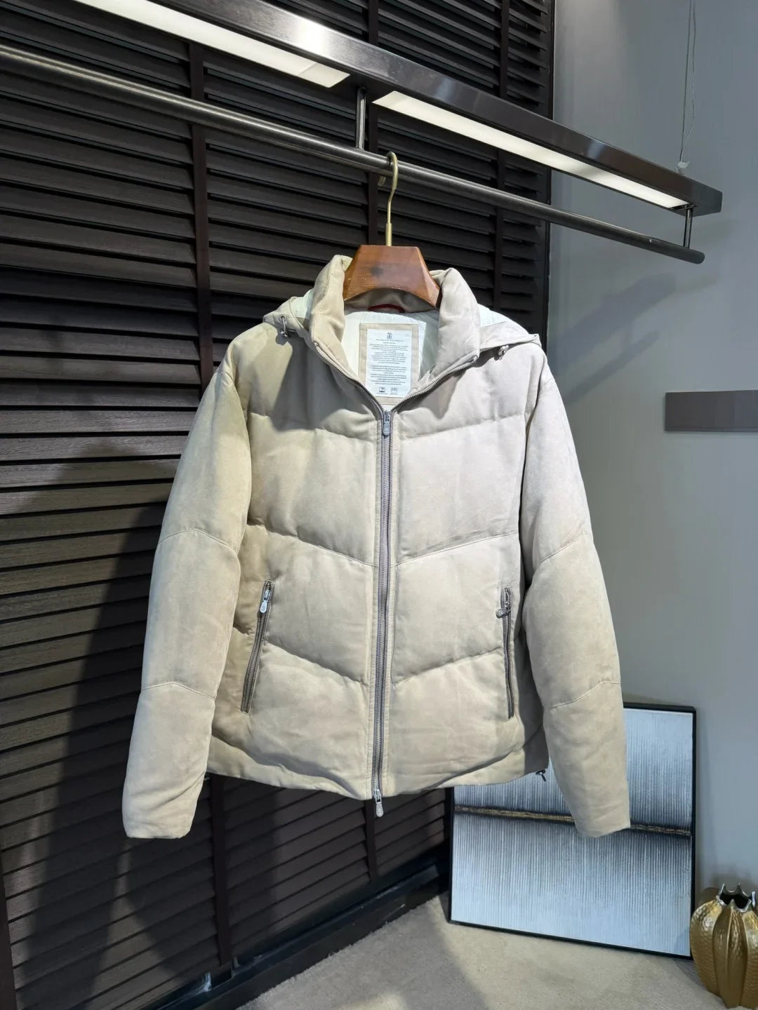 Veste homme à capuche zippée – CLEVI Paris